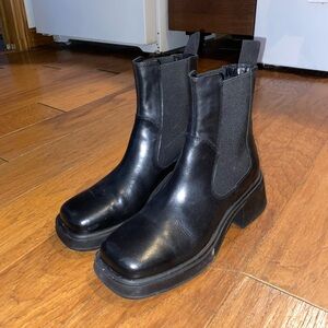 Vagabond Black Dorah Ankle Boots